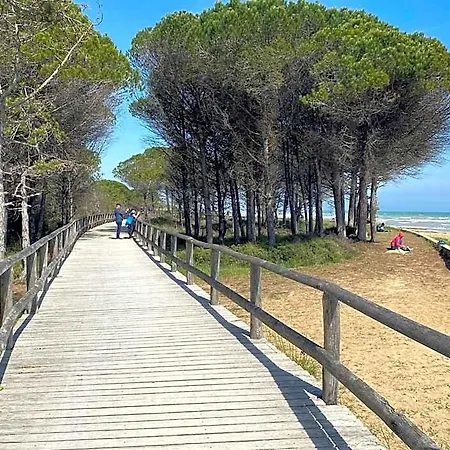 Spacious Flat Close To The - Beahost Hotel Bibione